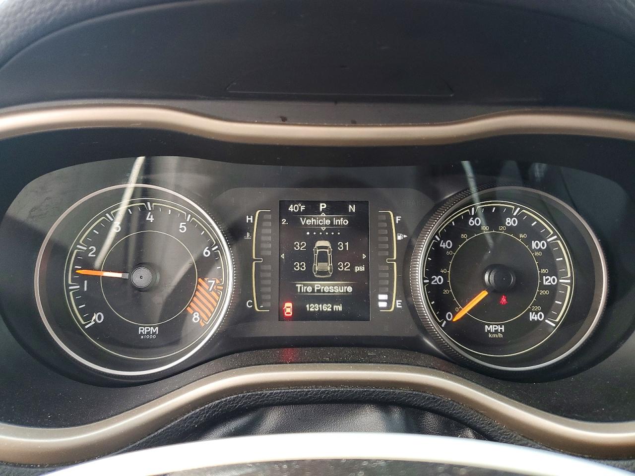 2015 JEEP CHEROKEE LATITUDE photo 17