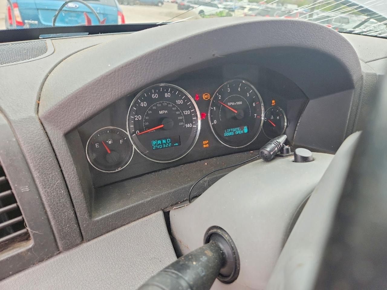 2007 JEEP GRAND CHEROKEE LAREDO photo 9