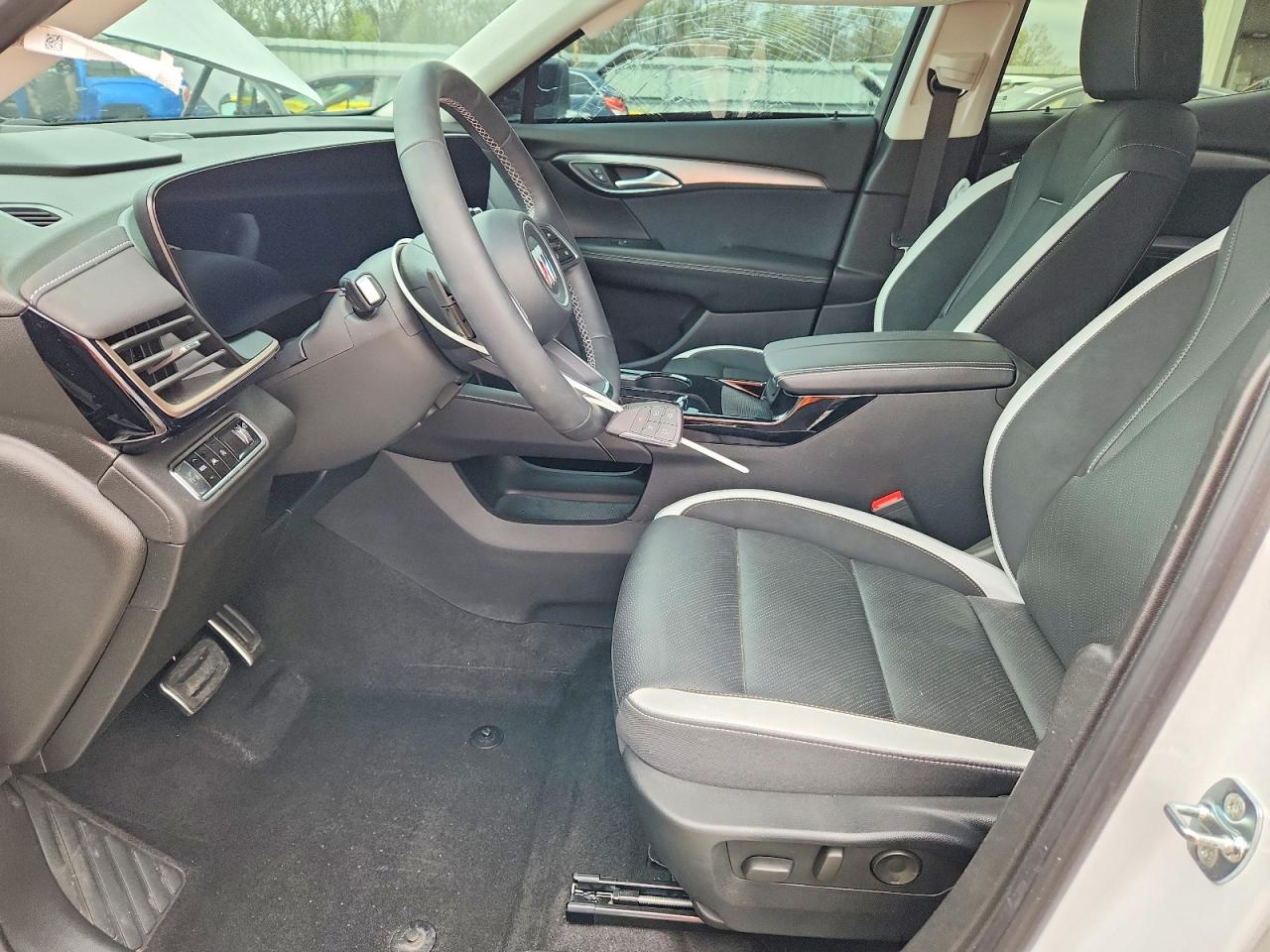 2025 BUICK ENVISION SPORT TOURING photo 19
