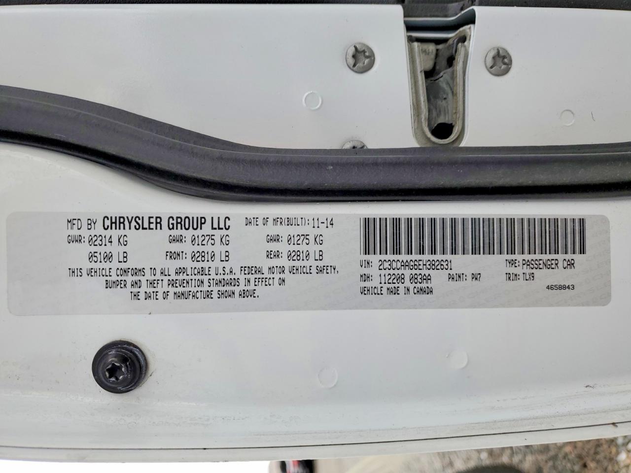 2014 CHRYSLER 300 photo 34