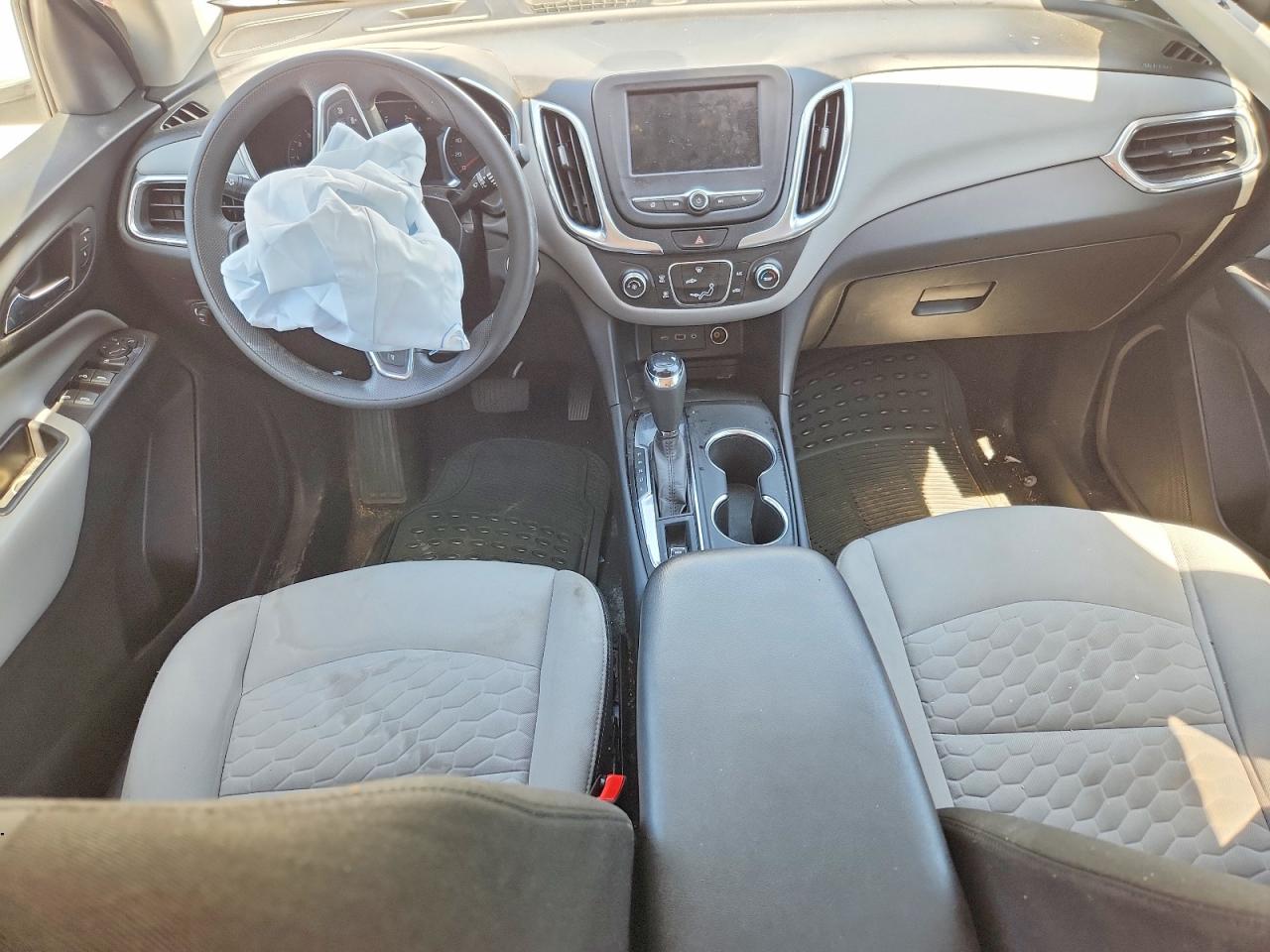 2020 CHEVROLET EQUINOX LT photo 15