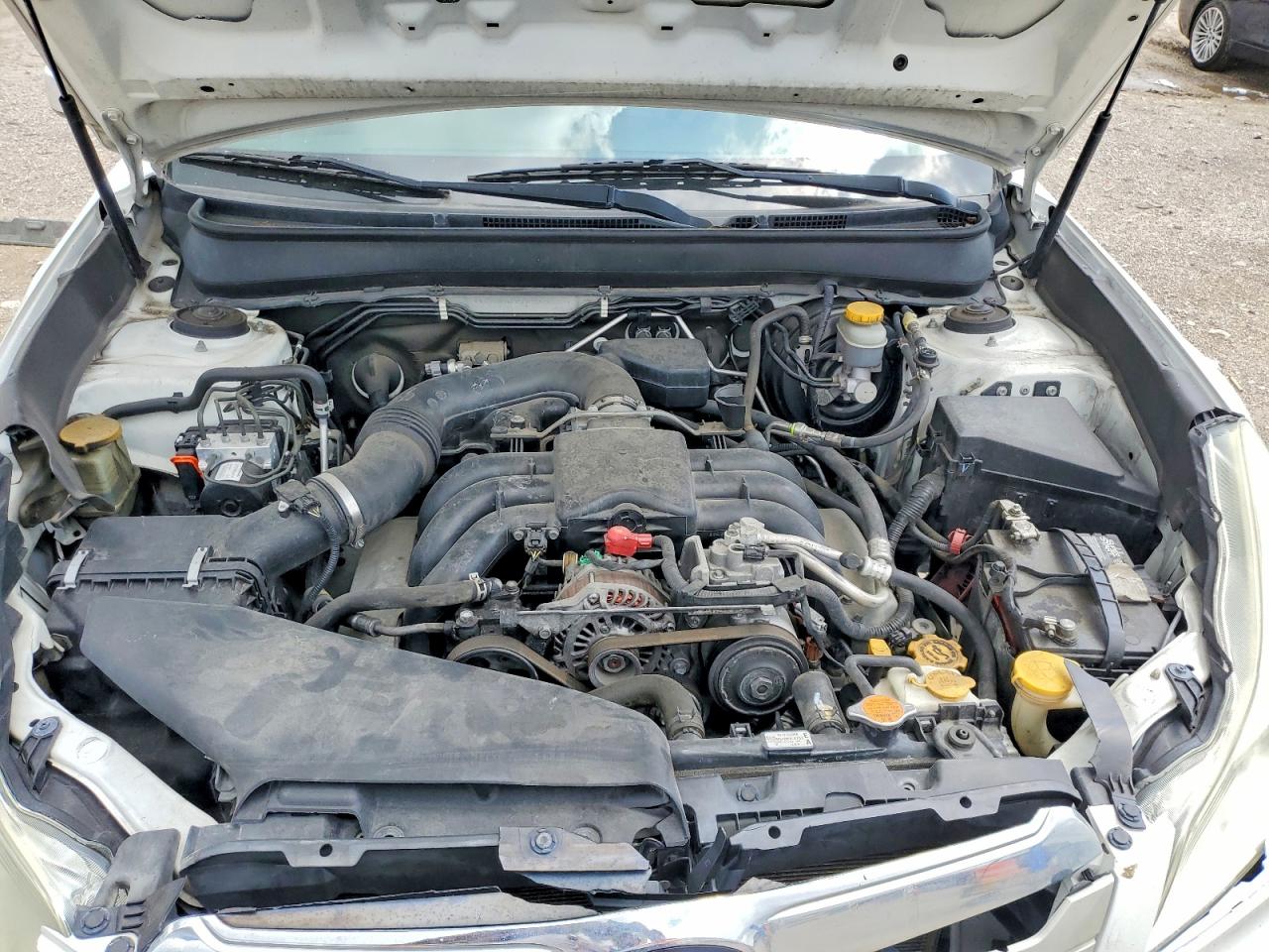 2012 SUBARU OUTBACK 3.6R LIMITED photo 11