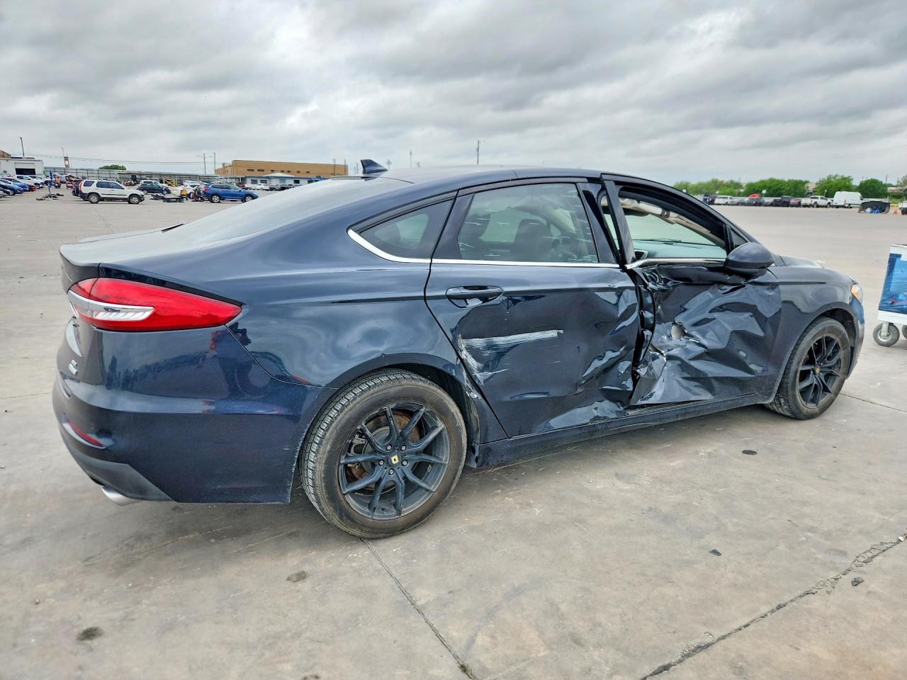 2020 FORD FUSION SE photo 7