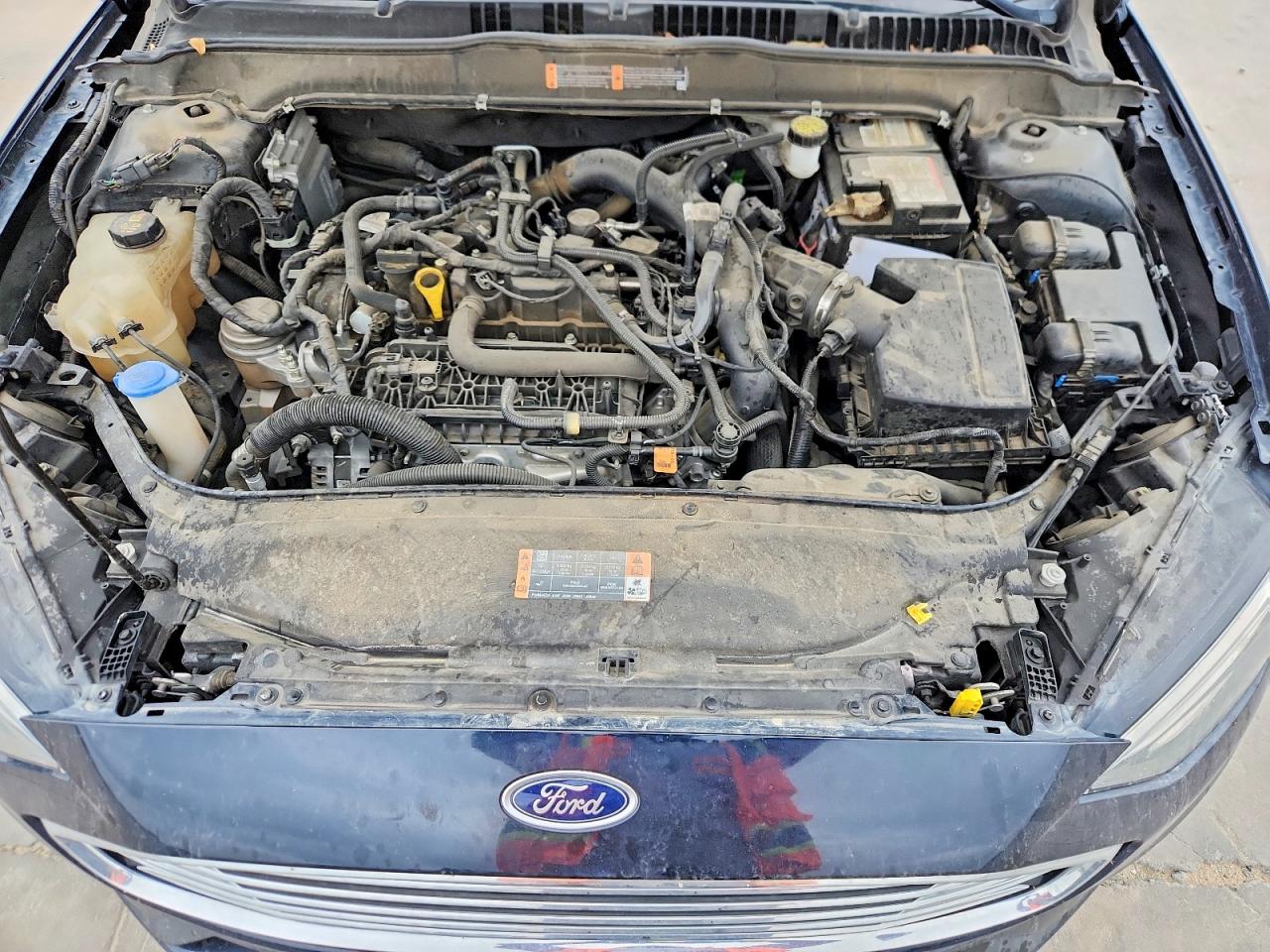 2020 FORD FUSION SE photo 31