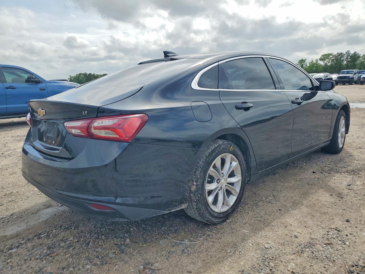 2020 CHEVROLET MALIBU LT photo 7