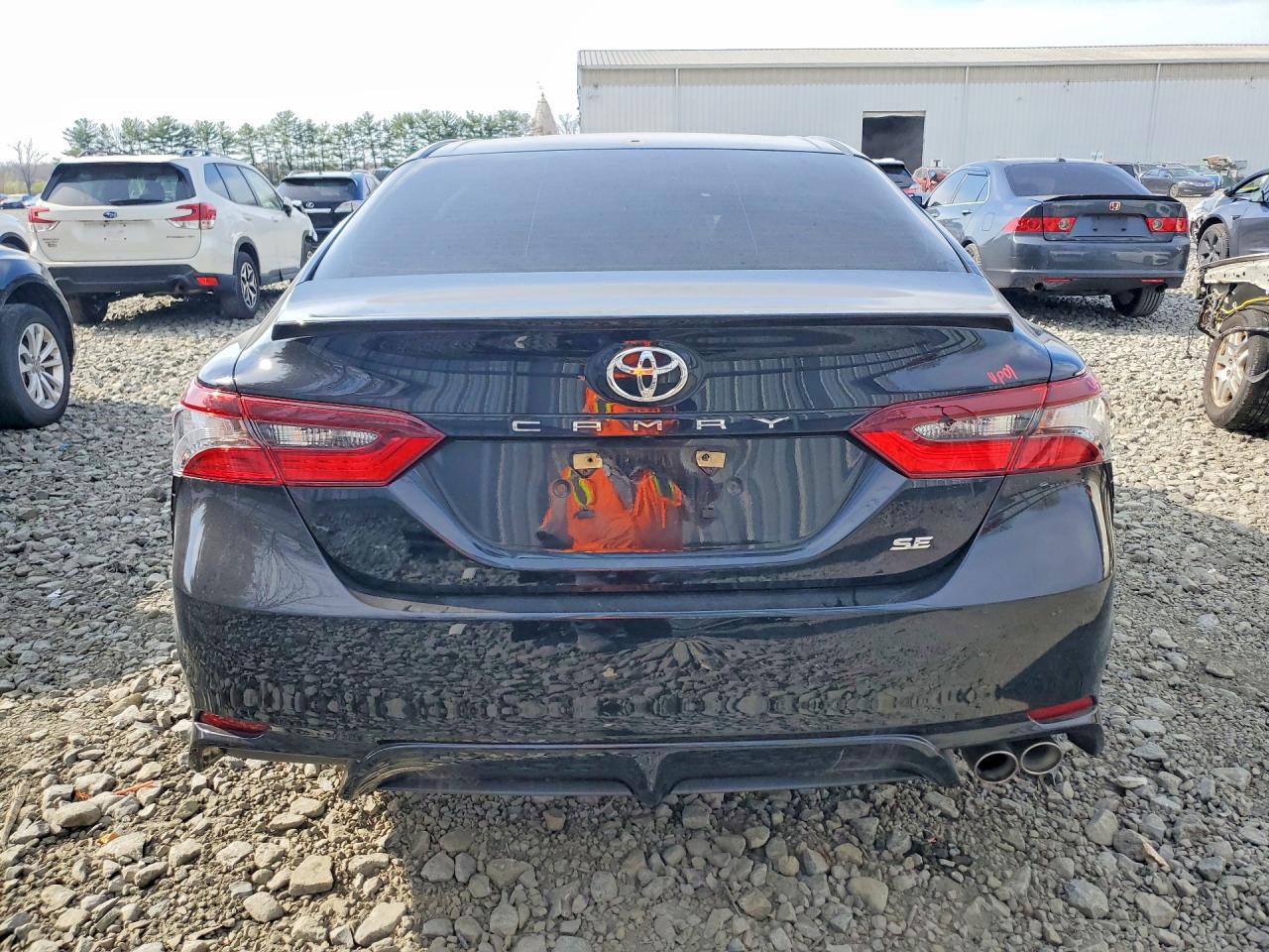 2022 TOYOTA CAMRY SE photo 16