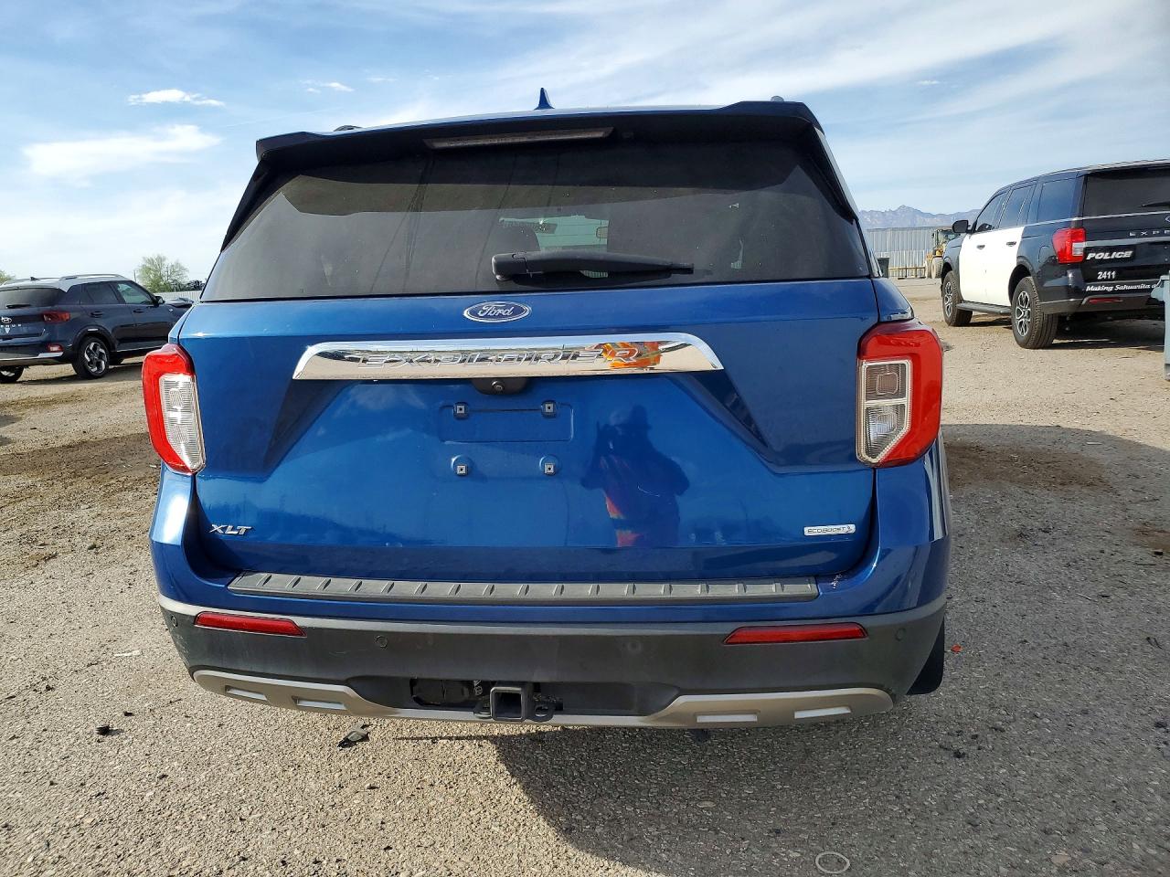 2020 FORD EXPLORER XLT photo 6