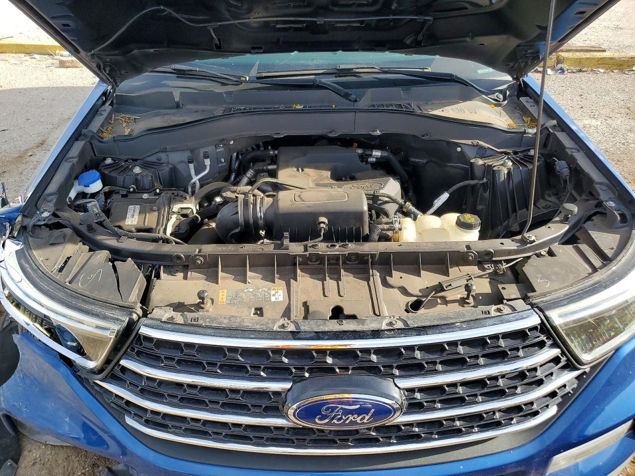 2020 FORD EXPLORER XLT photo 11