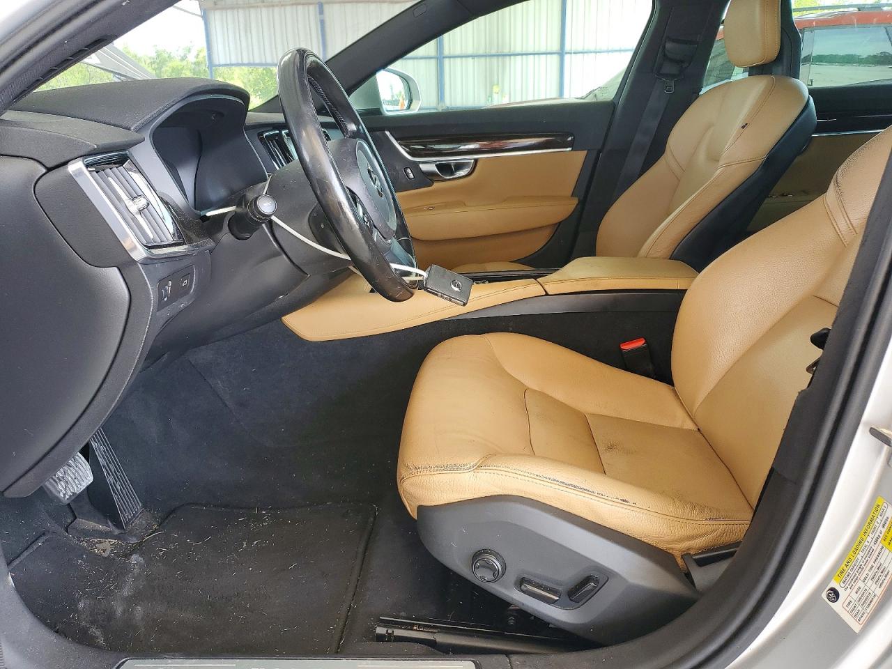 2018 VOLVO S90 T5 MOMENTUM photo 13