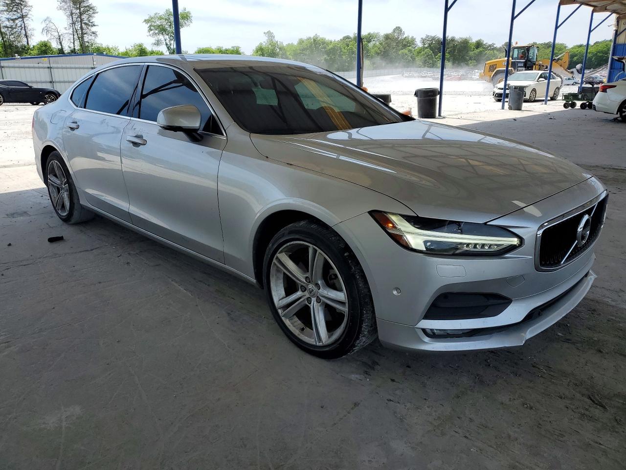 2018 VOLVO S90 T5 MOMENTUM photo 7