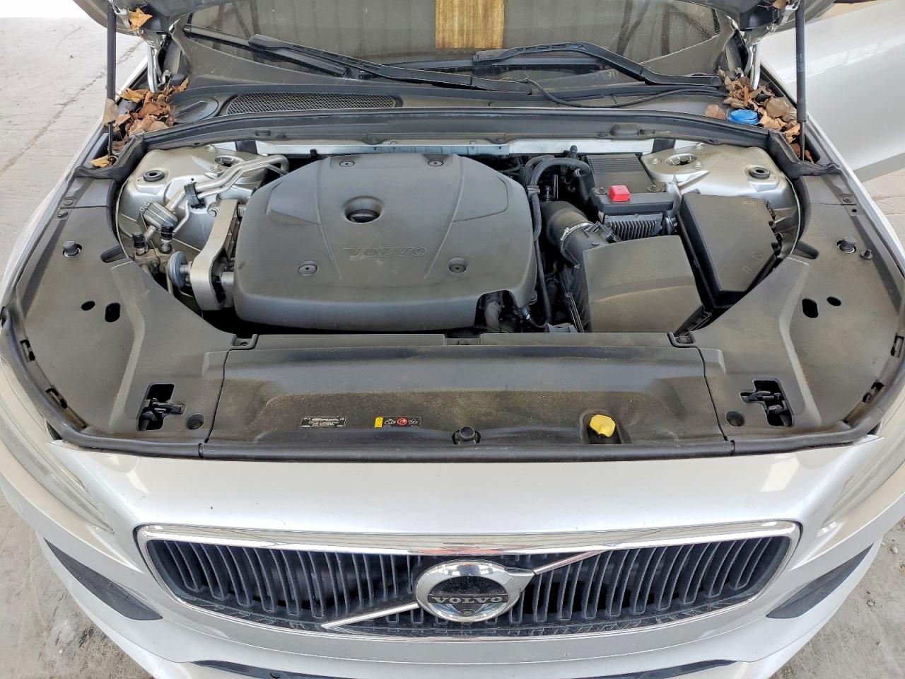2018 VOLVO S90 T5 MOMENTUM photo 21