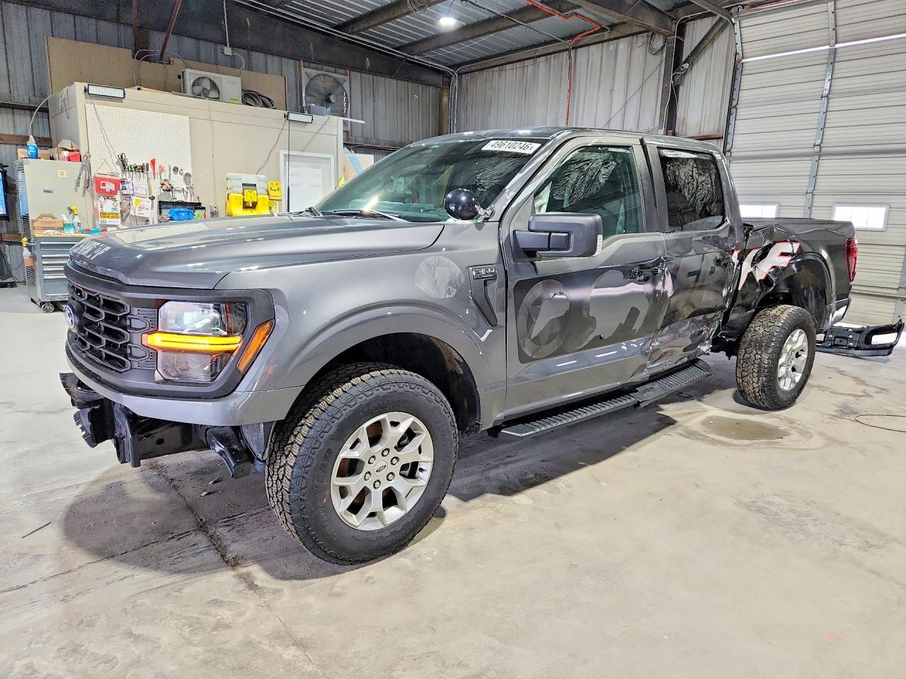 2025 FORD F150