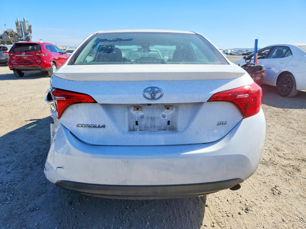2017 TOYOTA COROLLA SE photo 6