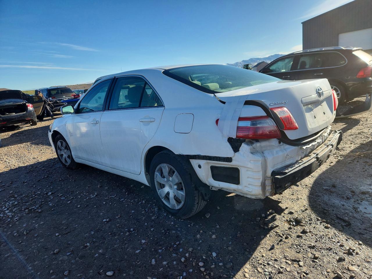 2009 TOYOTA CAMRY LE photo 3