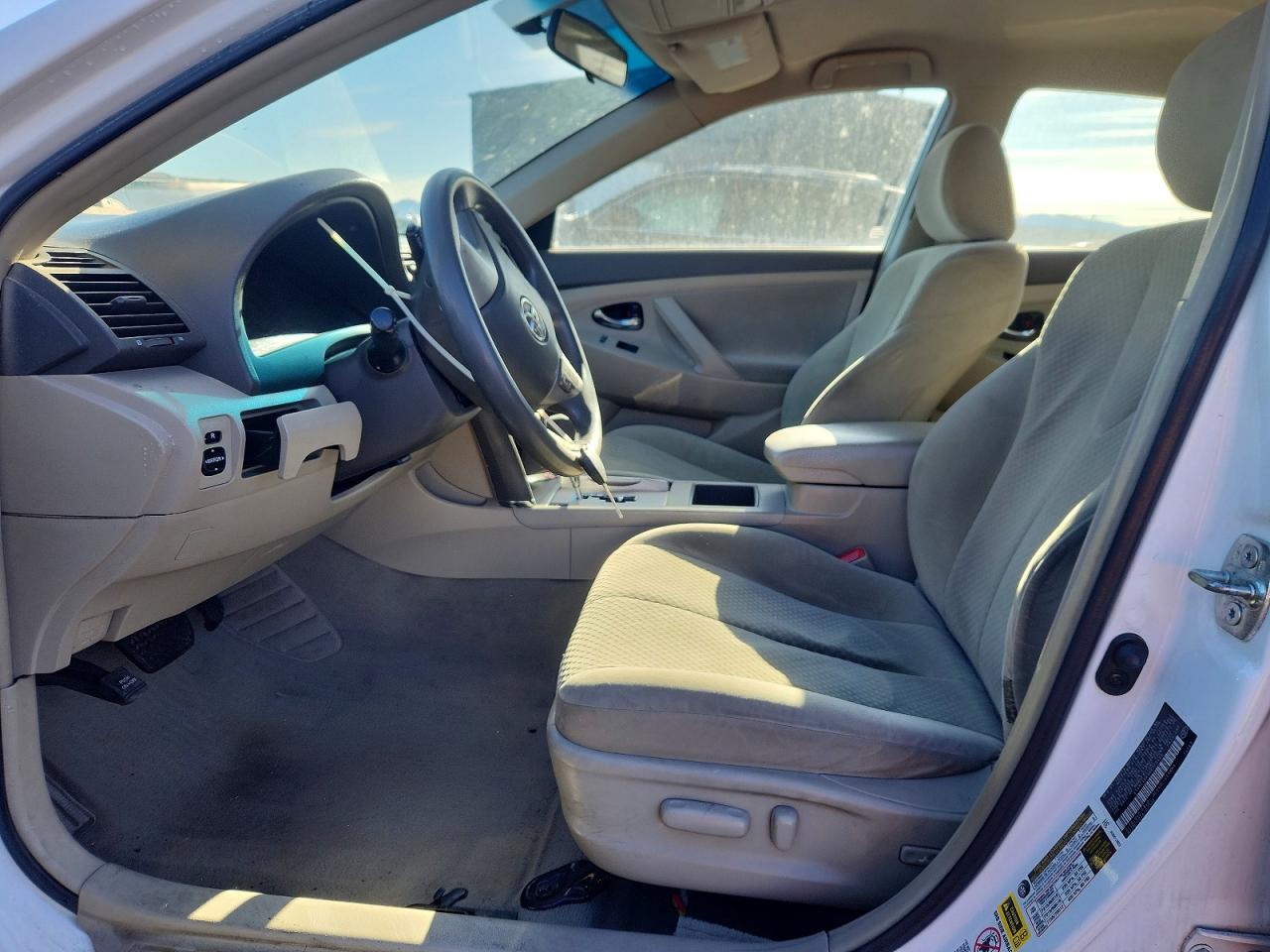 2009 TOYOTA CAMRY LE photo 13