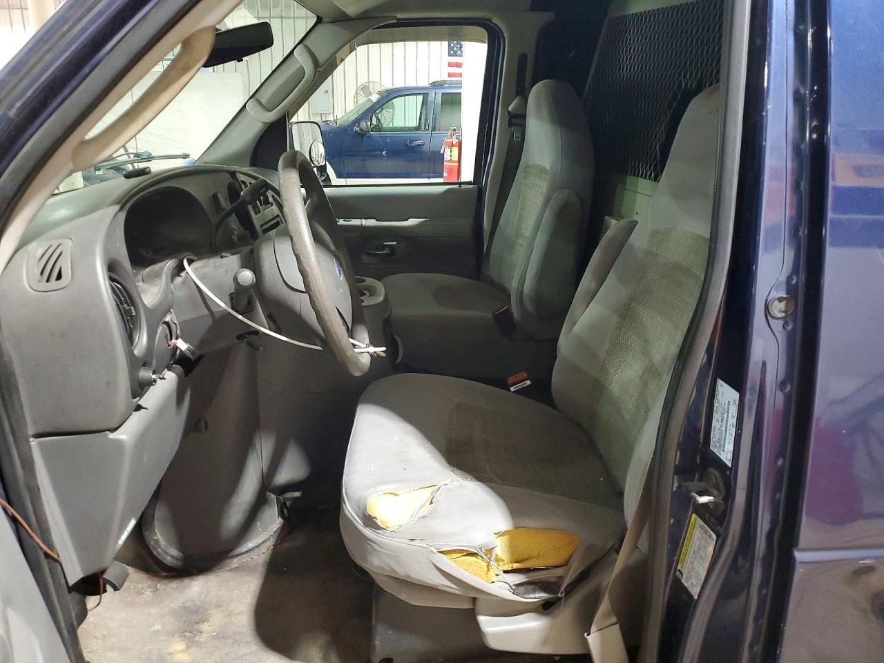 2005 FORD ECONOLINE E250 VAN photo 7