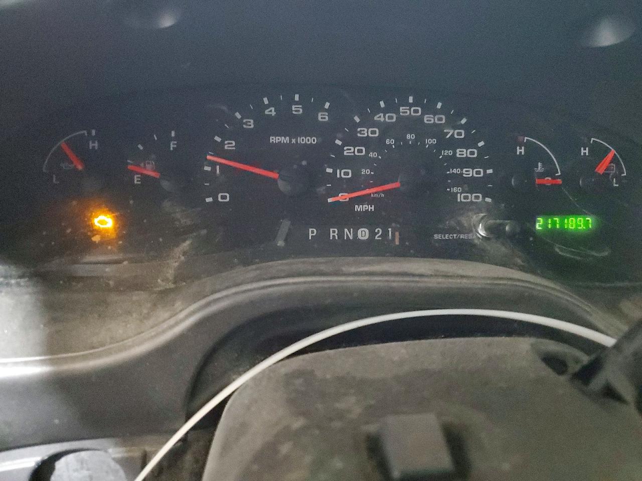 2005 FORD ECONOLINE E250 VAN photo 9