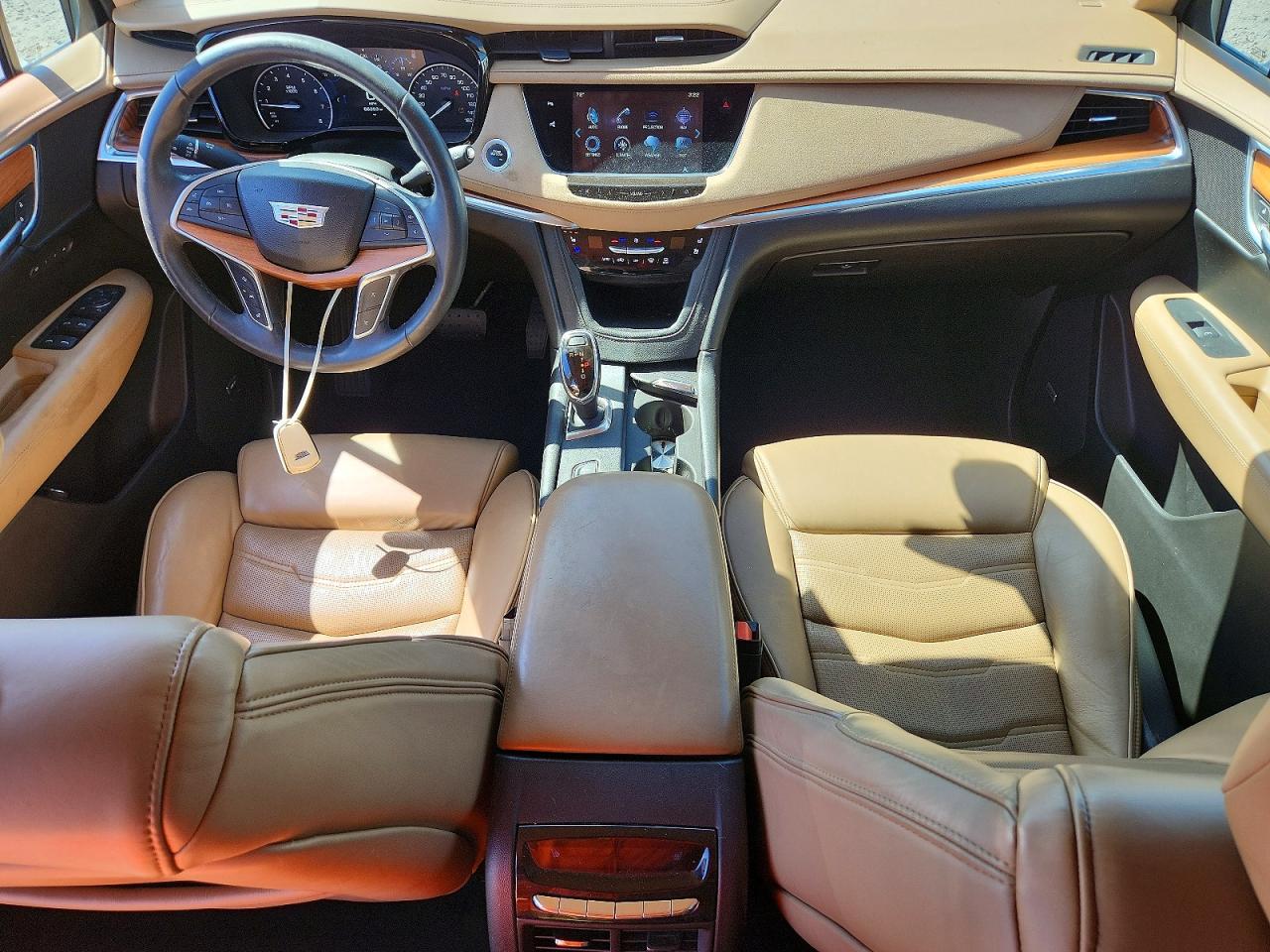 2017 CADILLAC XT5 PLATINUM photo 15