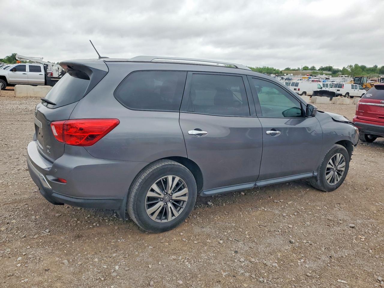 2017 NISSAN PATHFINDER SL photo 7