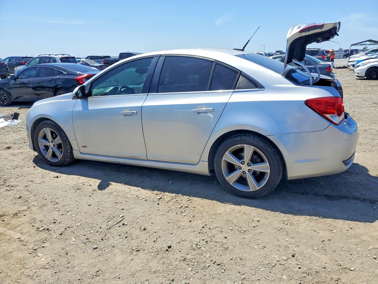 2014 CHEVROLET CRUZE LT photo 3