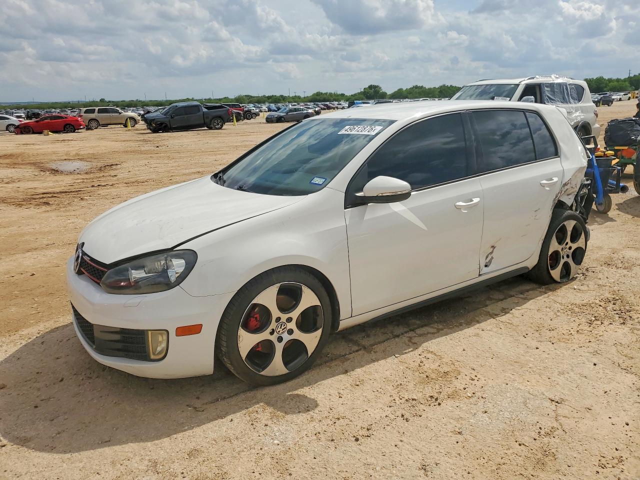 2013 VOLKSWAGEN GTI