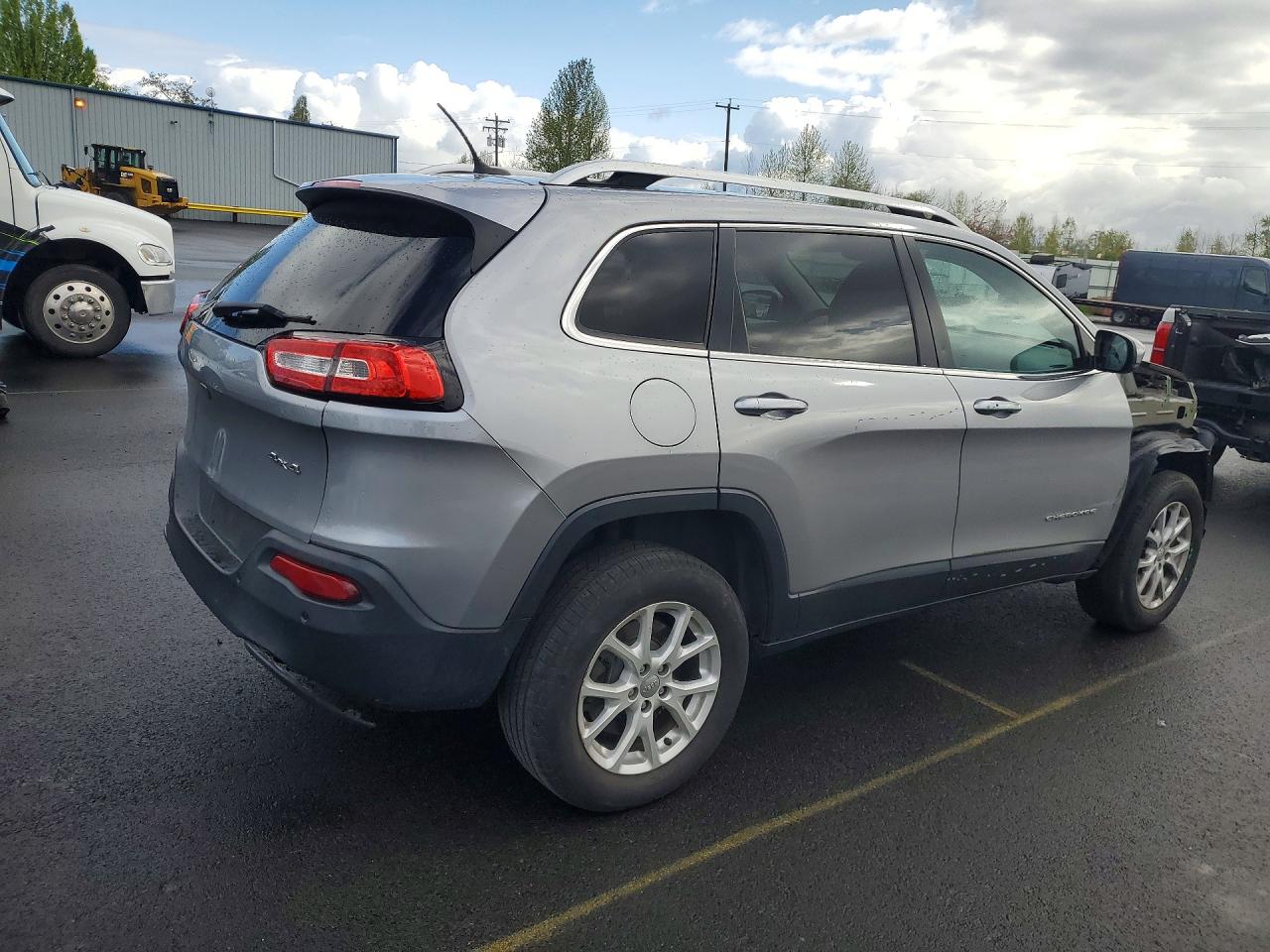 2015 JEEP CHEROKEE LATITUDE photo 5