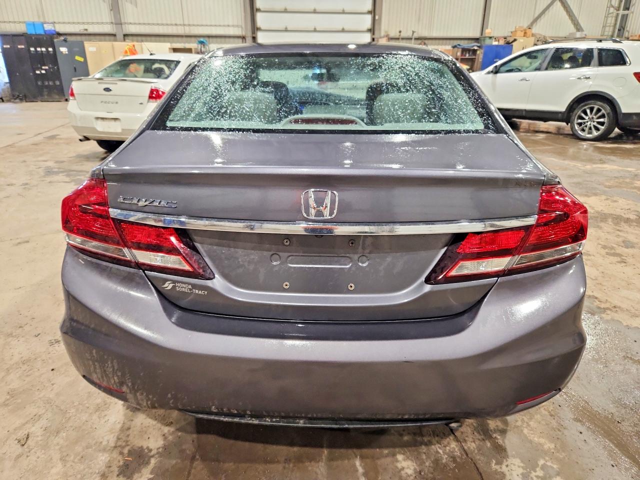2015 HONDA CIVIC LX photo 16