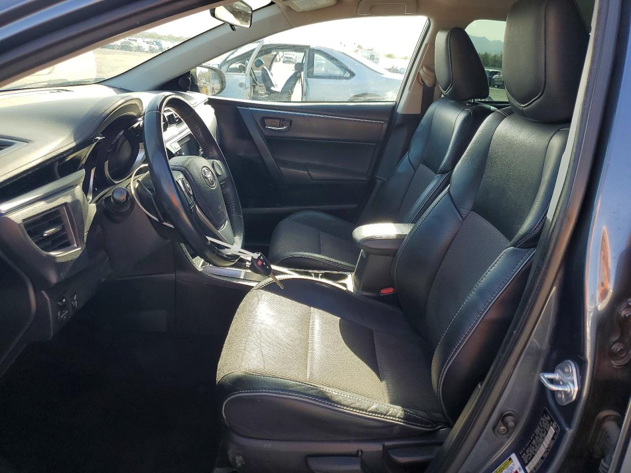 2016 TOYOTA COROLLA S PLUS photo 13