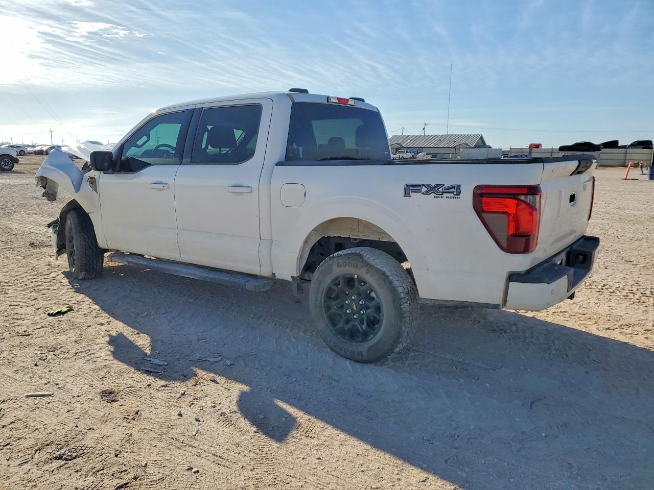 2025 FORD F150 XLT photo 3
