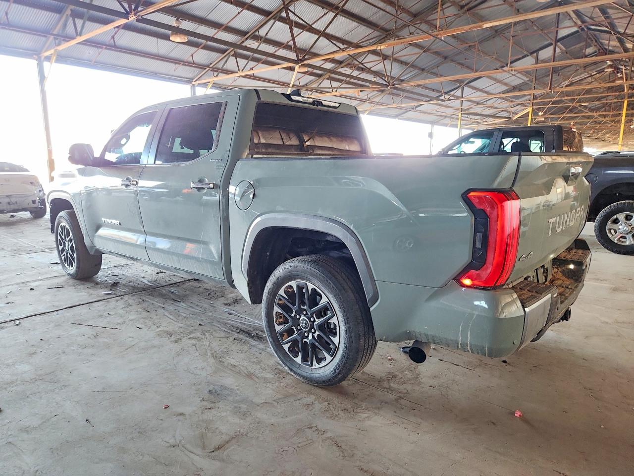 2024 TOYOTA TUNDRA CREWMAX LIMITED photo 3