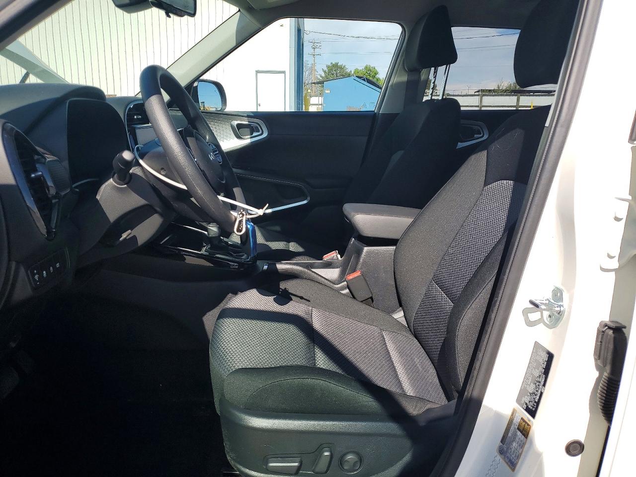 2024 KIA SOUL S photo 13