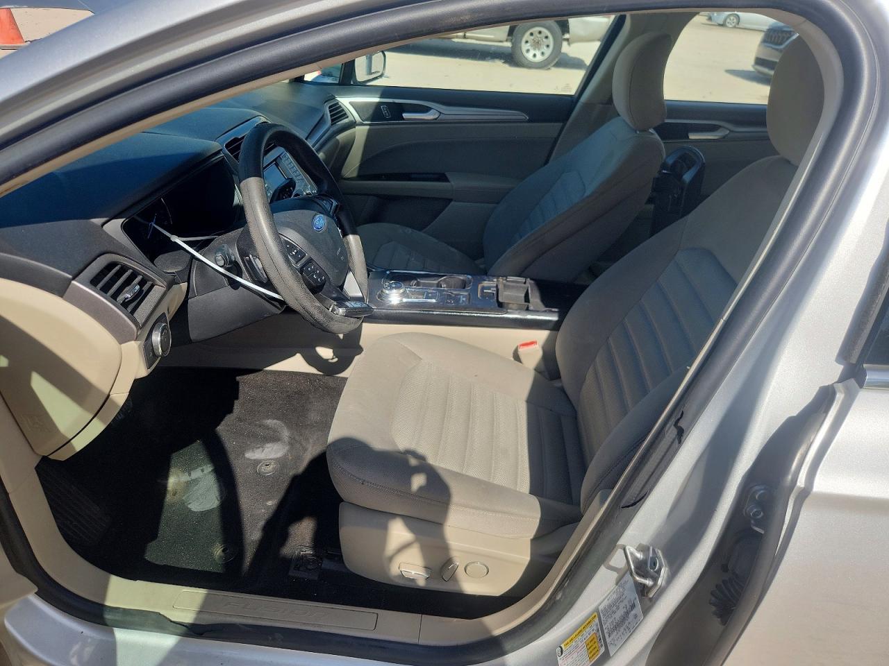 2018 FORD FUSION SE photo 7