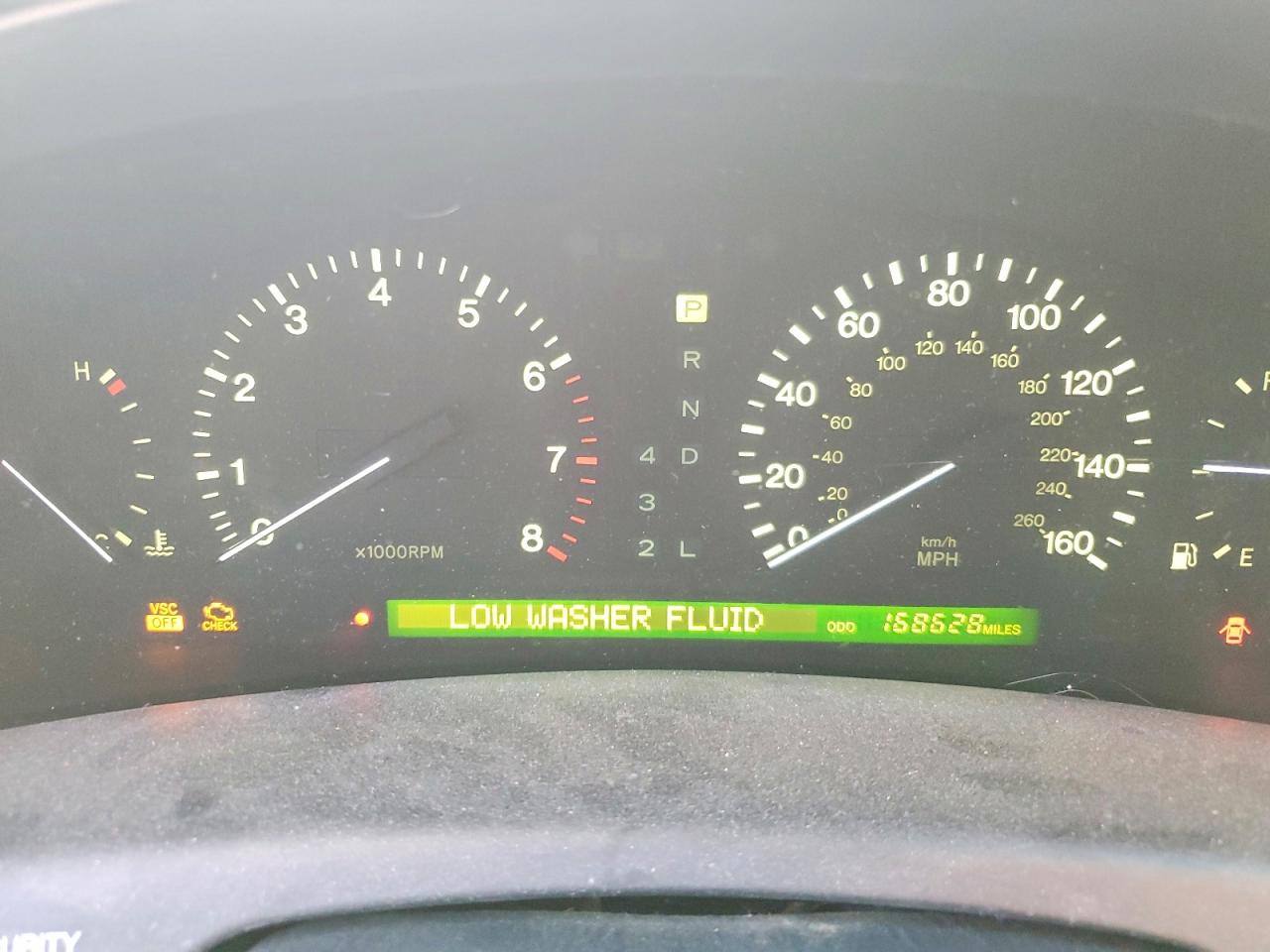 2000 LEXUS LS 400 photo 9