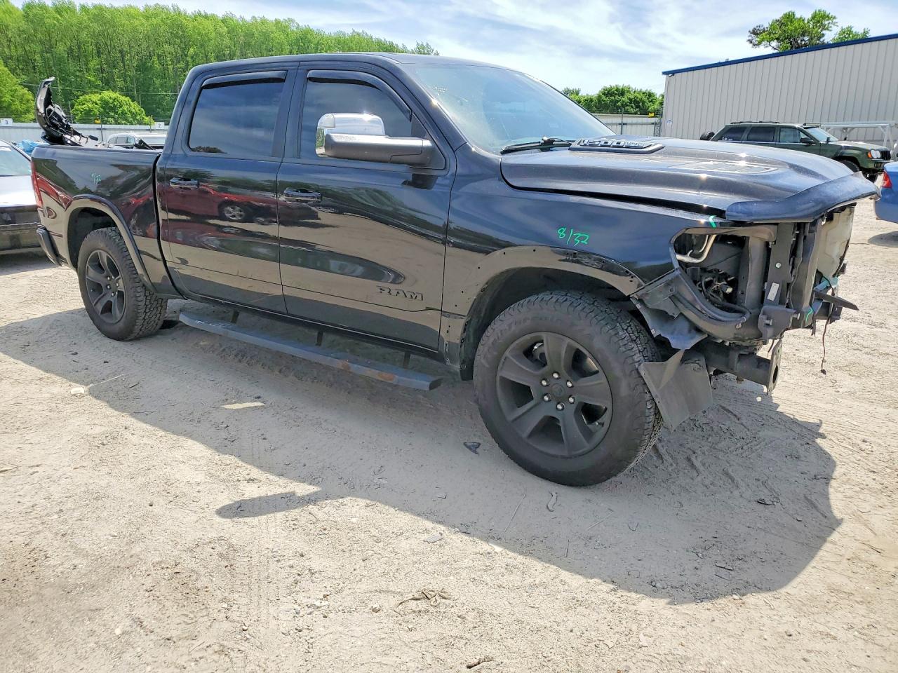 2019 RAM 1500 LARAMIE photo 10