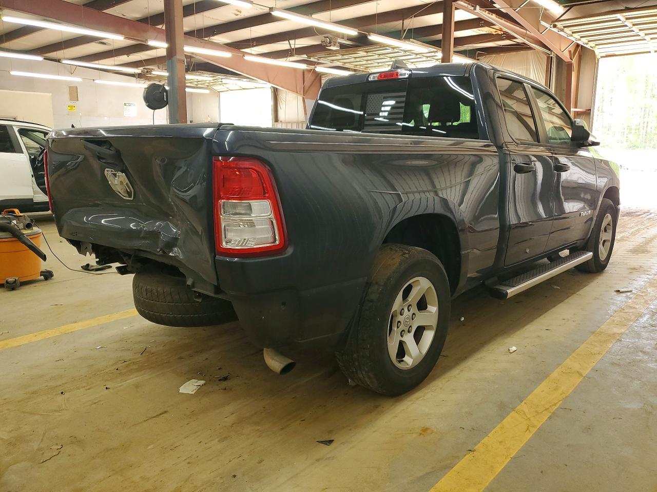 2019 RAM 1500 TRADESMAN photo 5