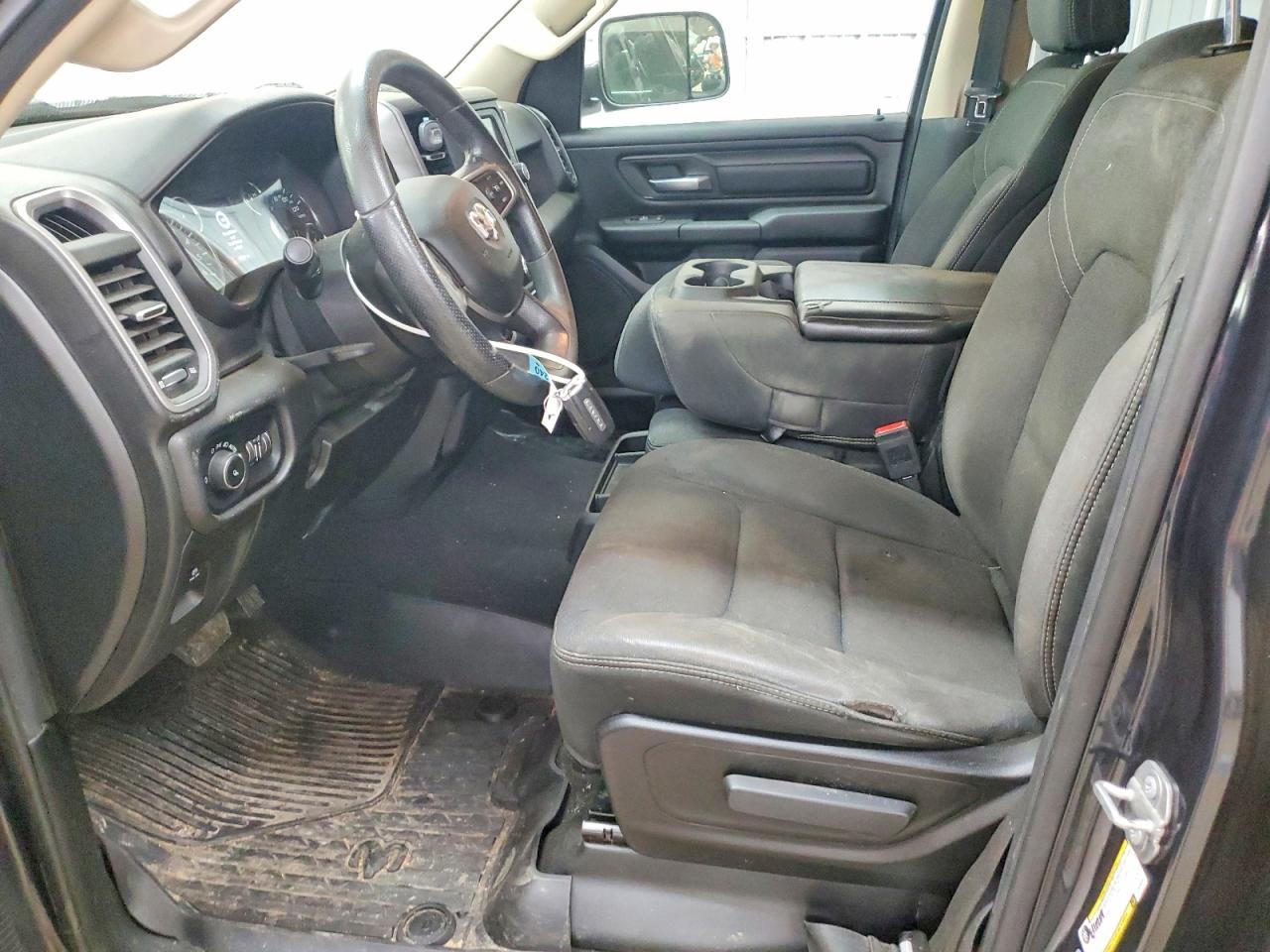 2019 RAM 1500 TRADESMAN photo 13