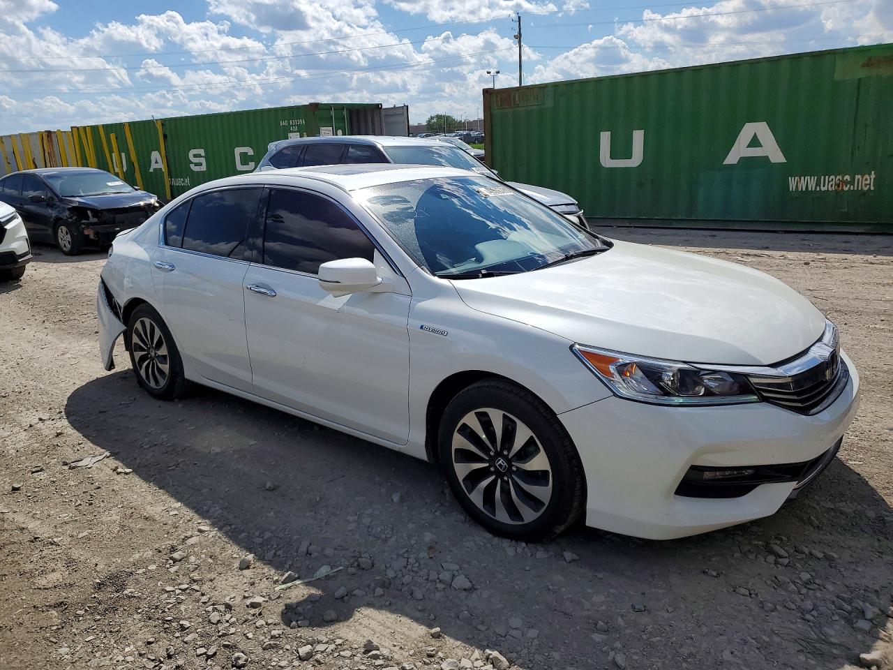 2017 HONDA ACCORD HYBRID EXL photo 4