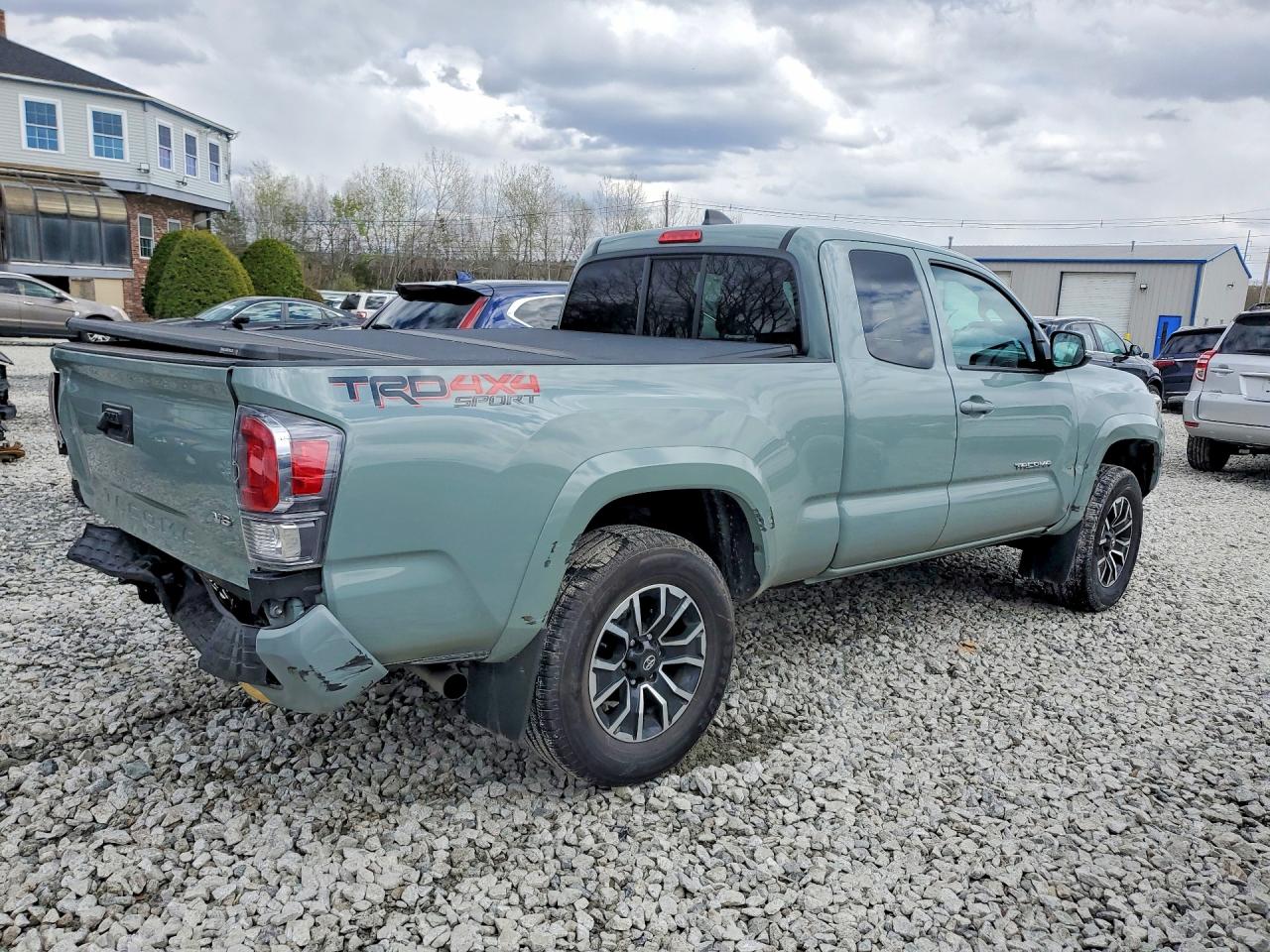 2022 TOYOTA TACOMA TRD SPORT photo 7