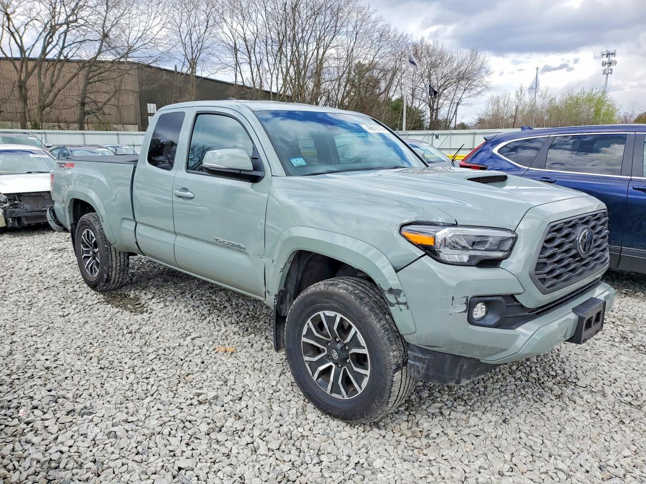 2022 TOYOTA TACOMA TRD SPORT photo 10