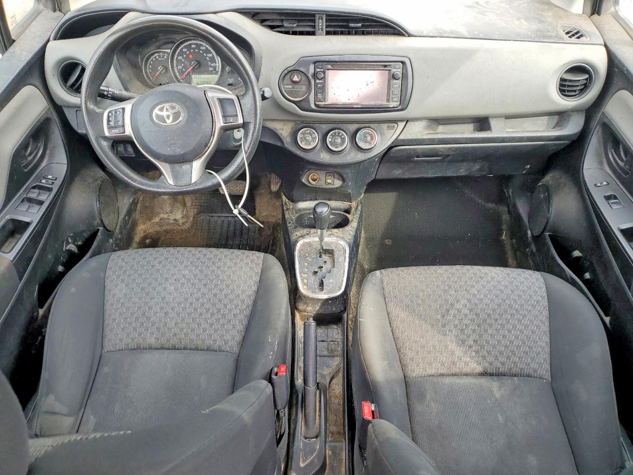 2017 TOYOTA YARIS 5-DOOR L FLEET photo 15