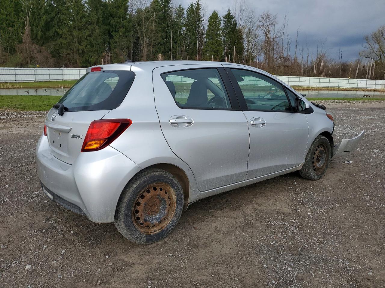2017 TOYOTA YARIS 5-DOOR L FLEET photo 5