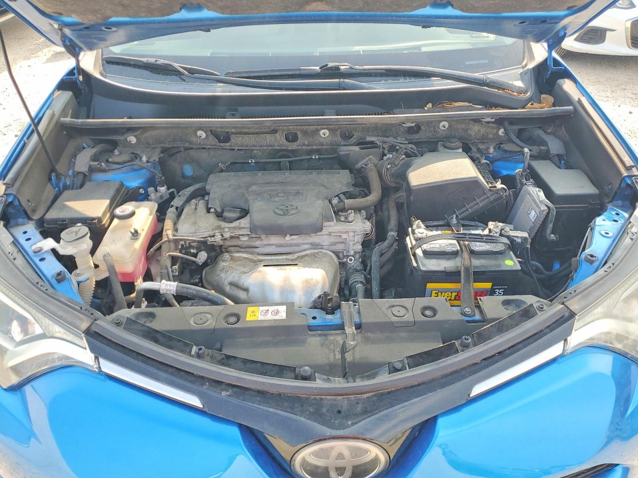 2017 TOYOTA RAV4 XLE photo 23