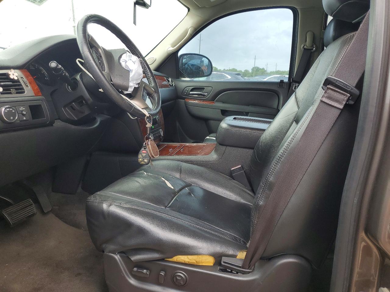 2013 CHEVROLET TAHOE C1500 LTZ photo 19
