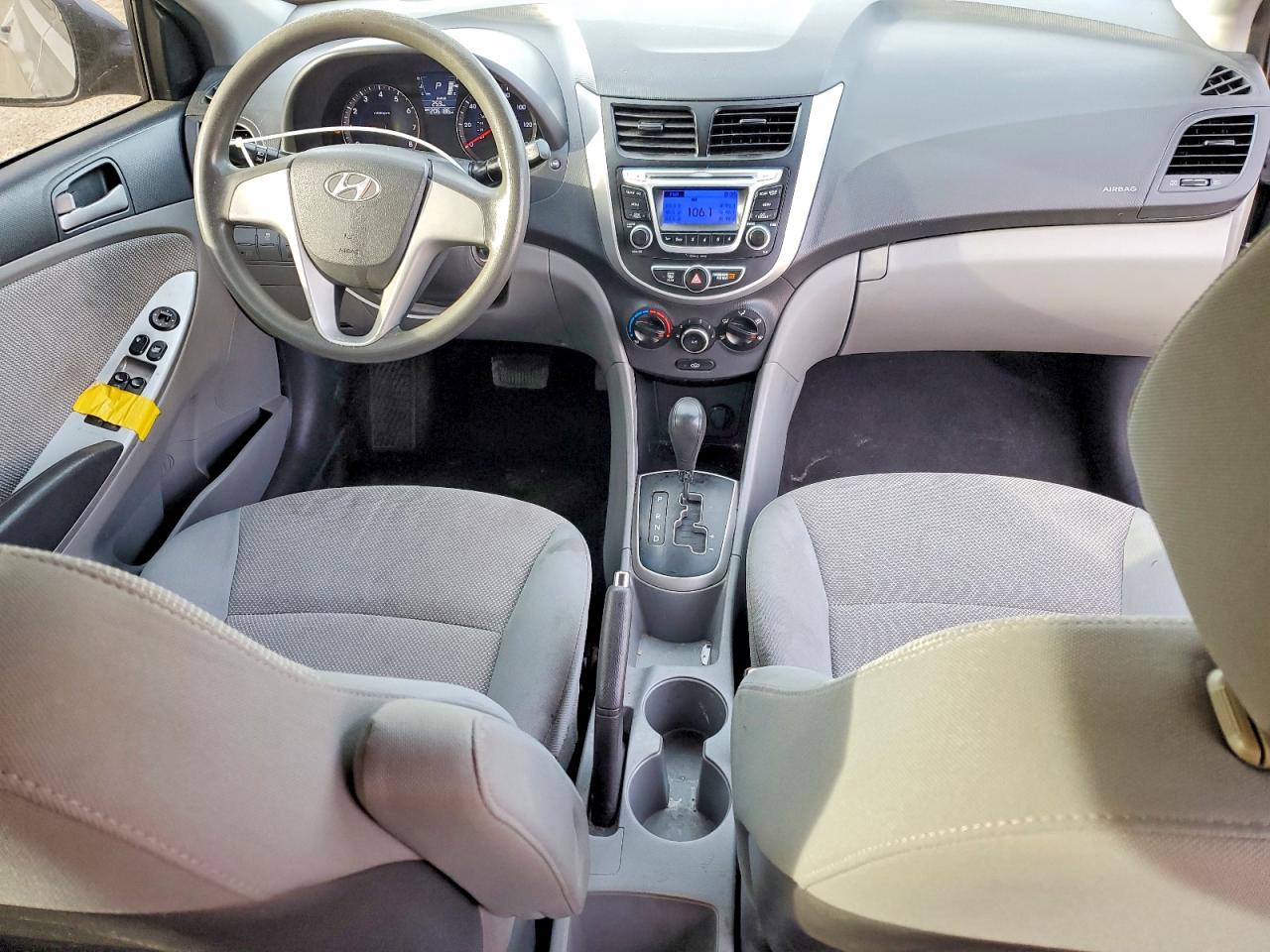 2014 HYUNDAI ACCENT GLS photo 15