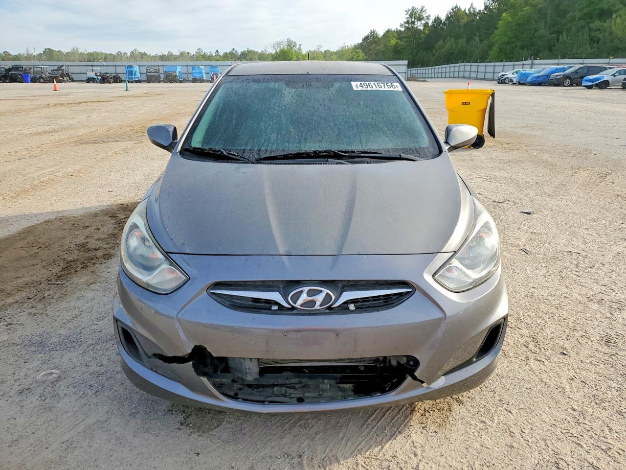 2014 HYUNDAI ACCENT GLS photo 9