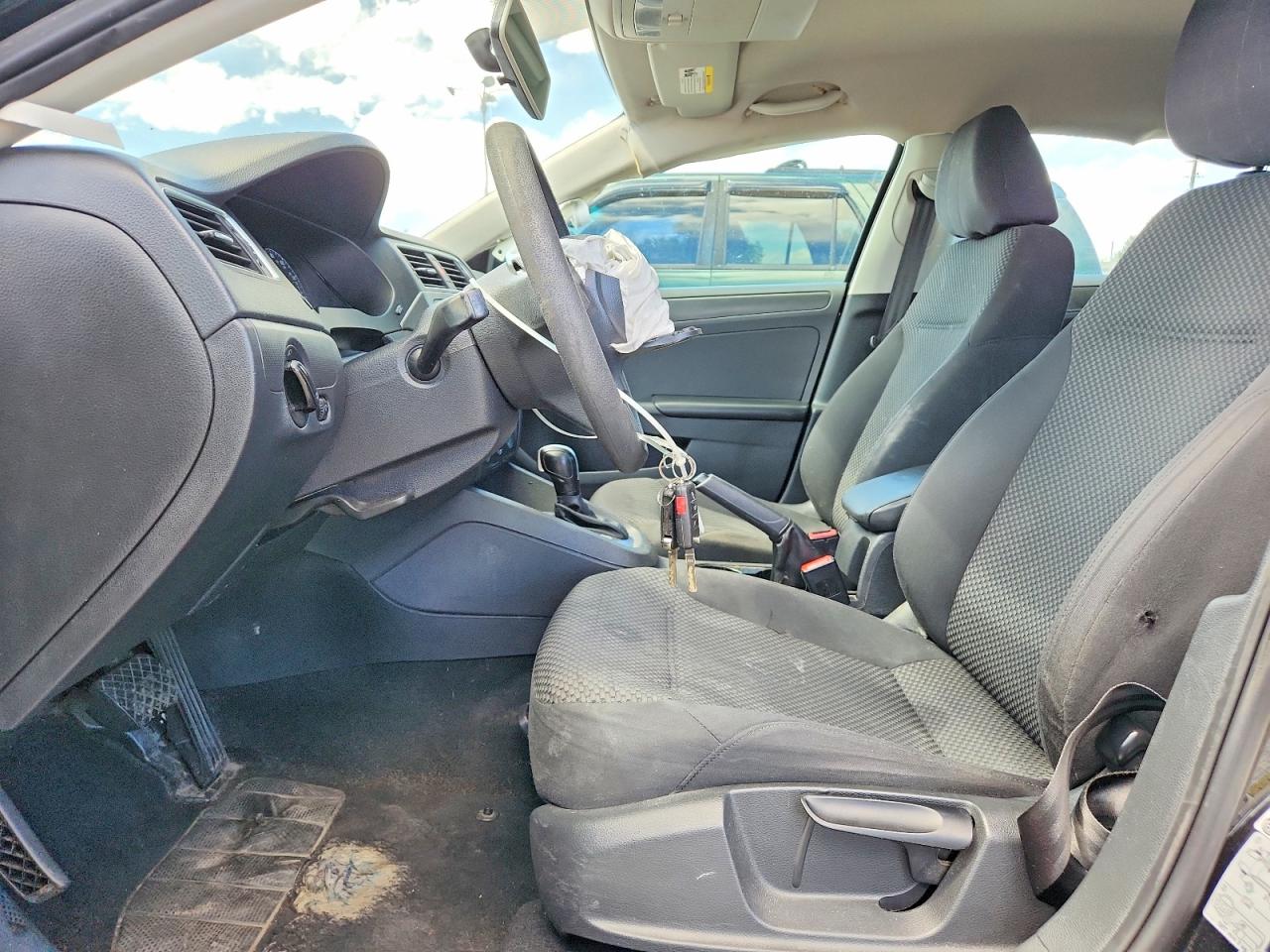 2014 VOLKSWAGEN JETTA BASE photo 7
