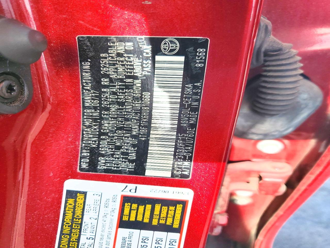 2017 TOYOTA CAMRY SE photo 34
