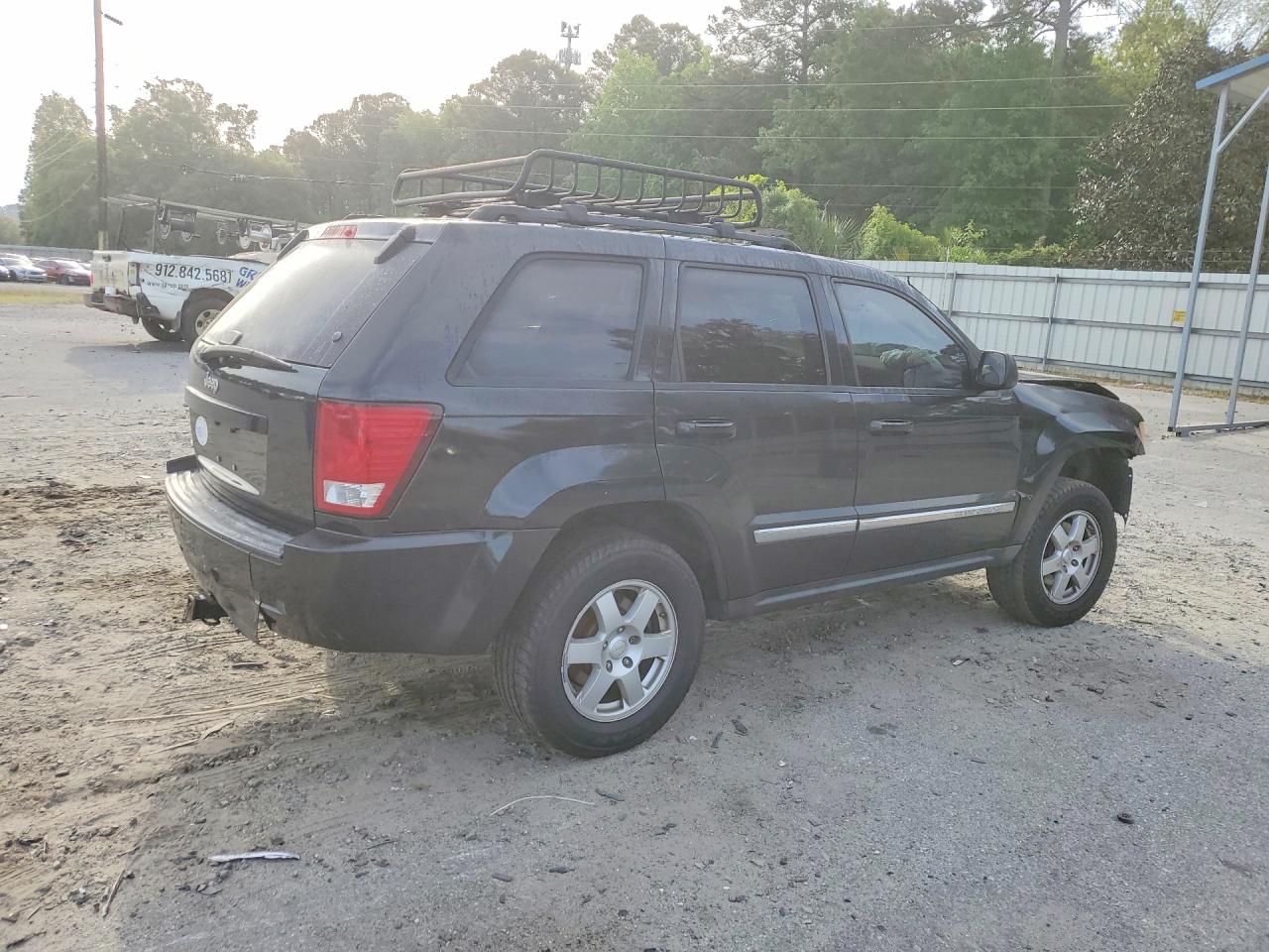 2010 JEEP GRAND CHEROKEE LAREDO photo 7