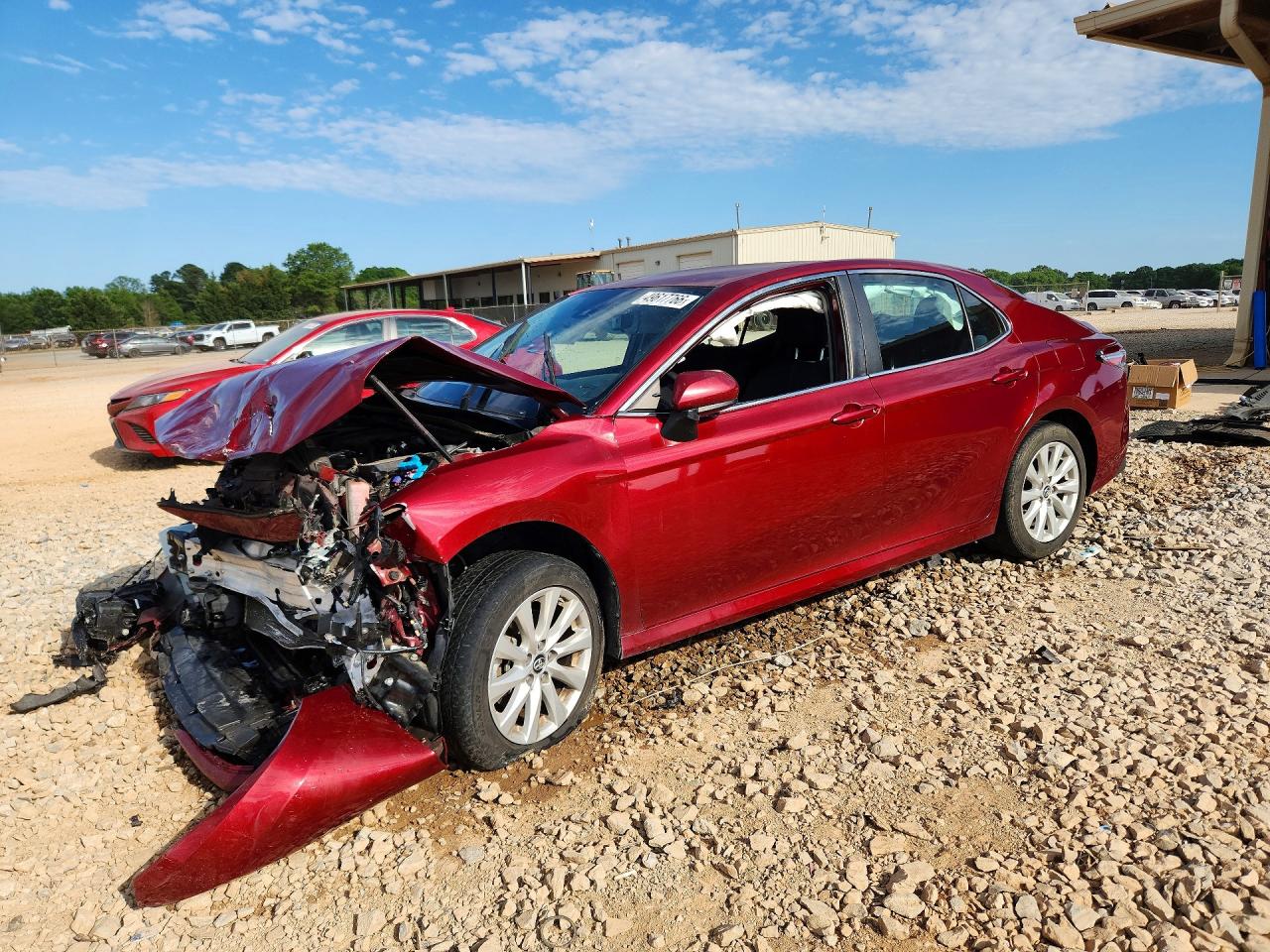 2019 TOYOTA CAMRY