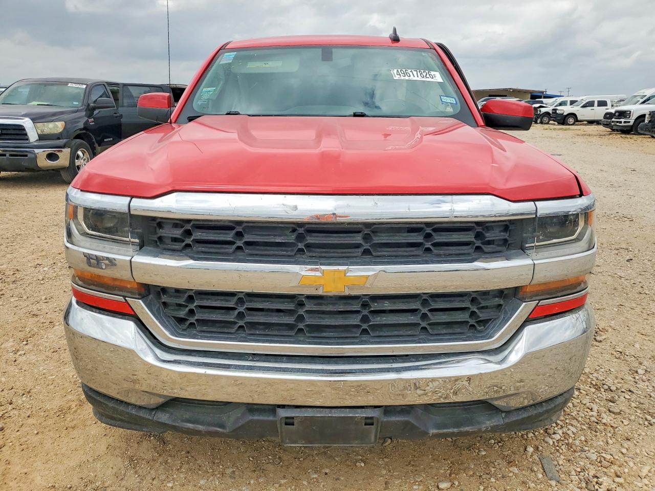 2017 CHEVROLET SILVERADO C1500 LT photo 9